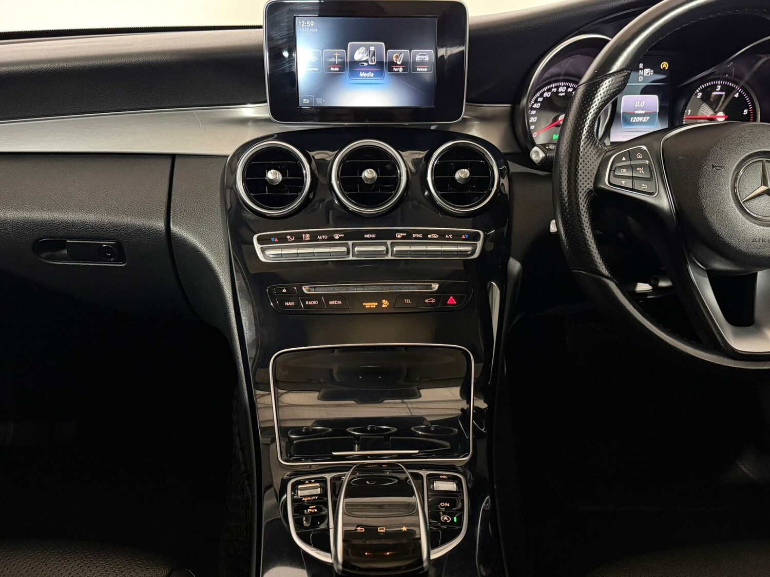 Used Mercedes-Benz C Class 2014 for sale - 77674023: Photo 14