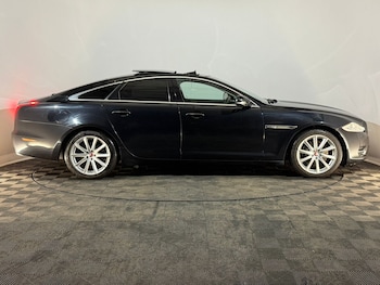 Used Jaguar XJ 2011 for sale - 76170789: Photo 4