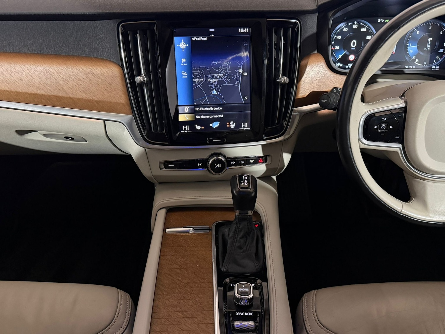 Used Volvo V90 2016 for sale - 77129100: Photo 15