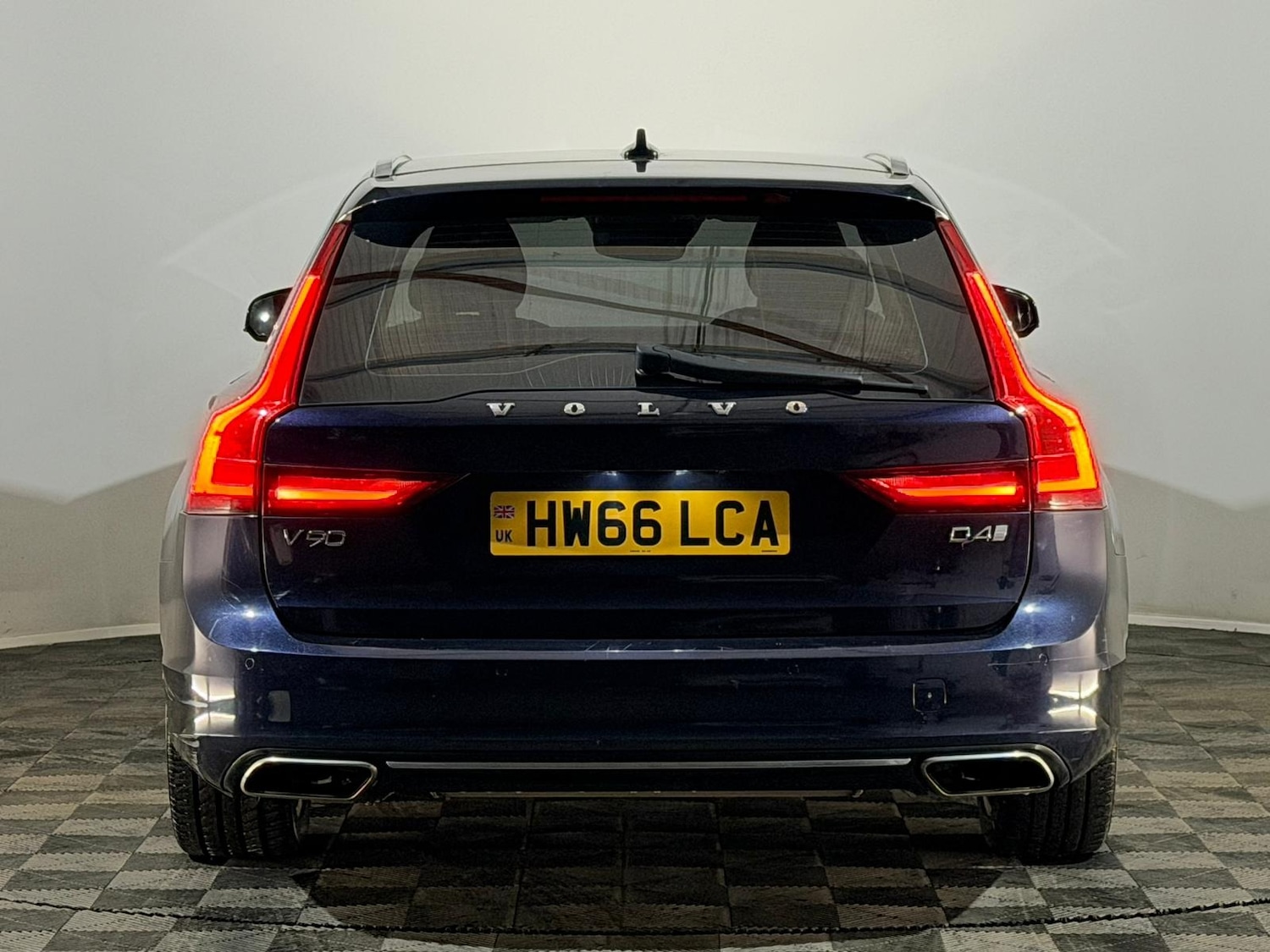 Used Volvo V90 2016 for sale - 77129100: Photo 7