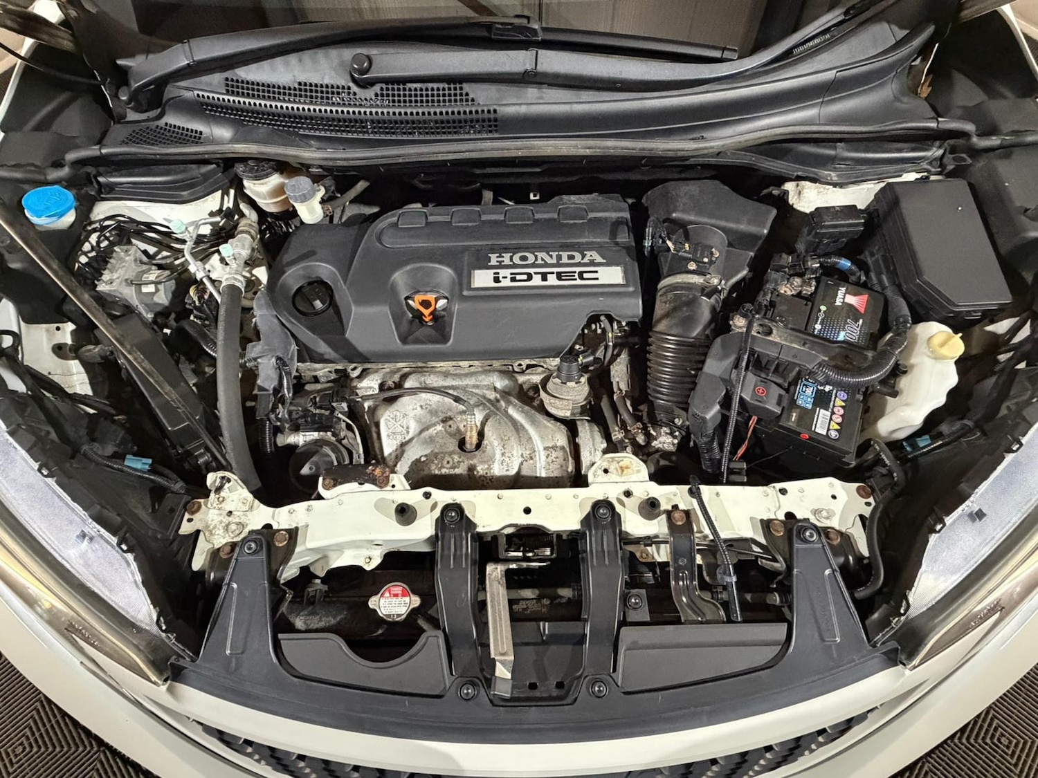 Used Honda CR-V 2015 for sale - 76343998: Photo 10