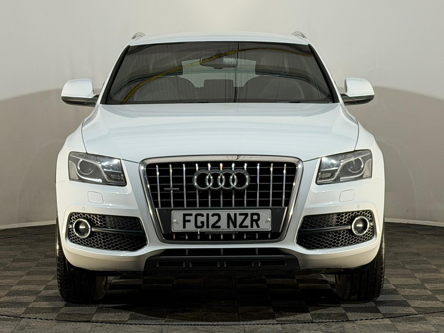 Used Audi Q5 2012 for sale - 76497688: Photo 2