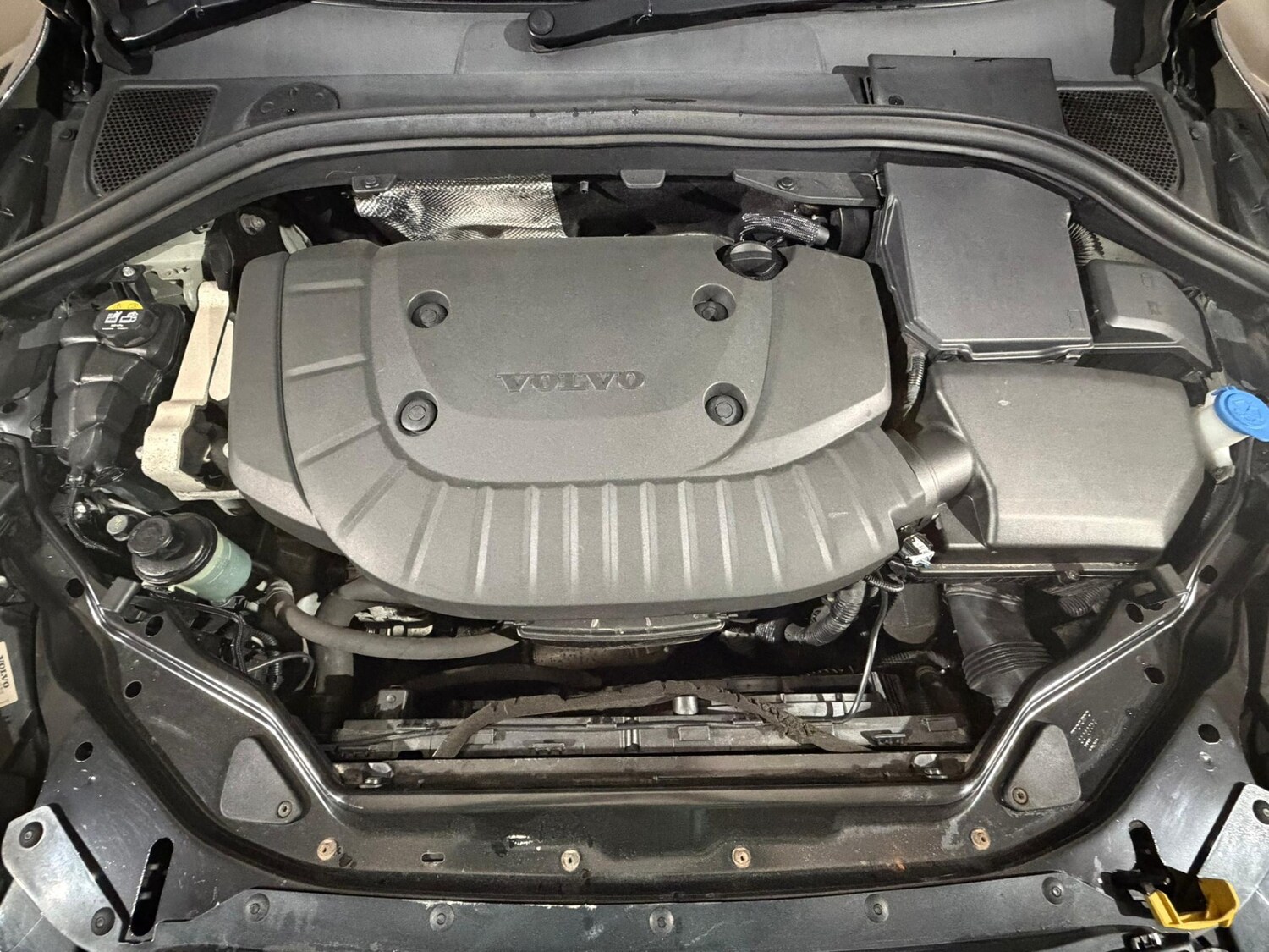 Used Volvo XC60 2016 for sale - 77959845: Photo 10