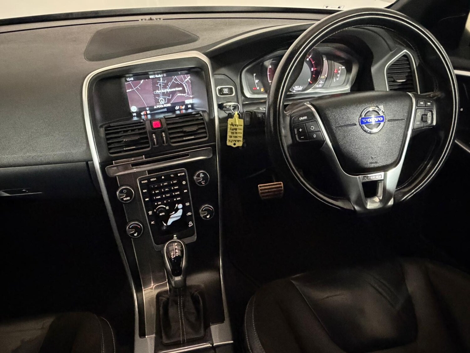 Used Volvo XC60 2016 for sale - 77959845: Photo 12