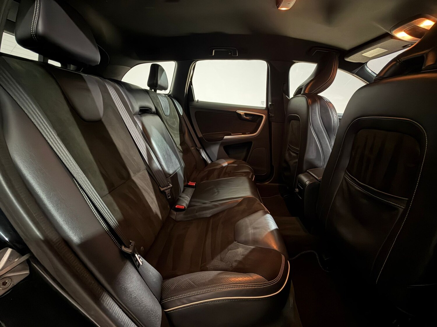 Used Volvo XC60 2016 for sale - 77959845: Photo 17