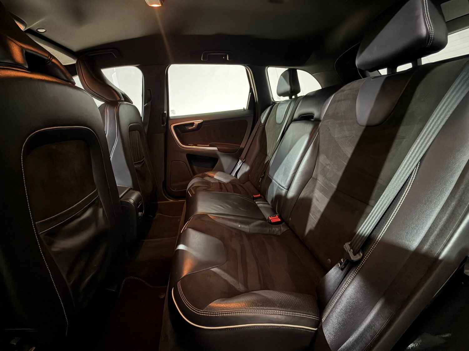 Used Volvo XC60 2016 for sale - 77959845: Photo 18