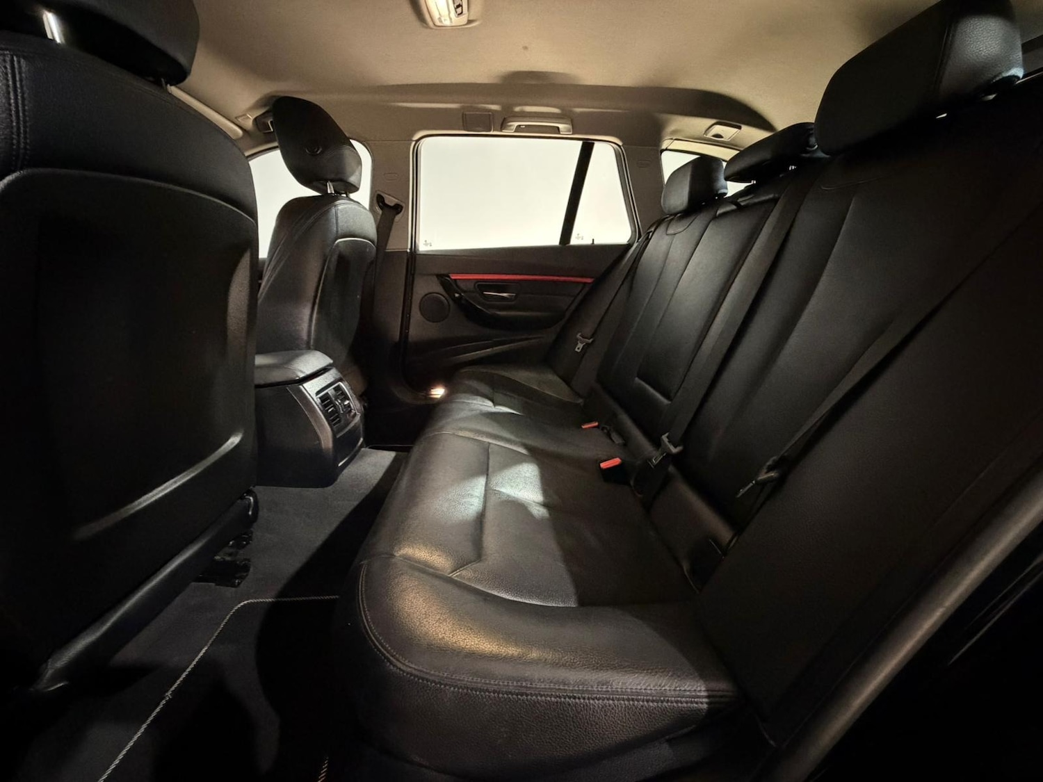 Used BMW 3 Series 2017 for sale - 76145745: Photo 19