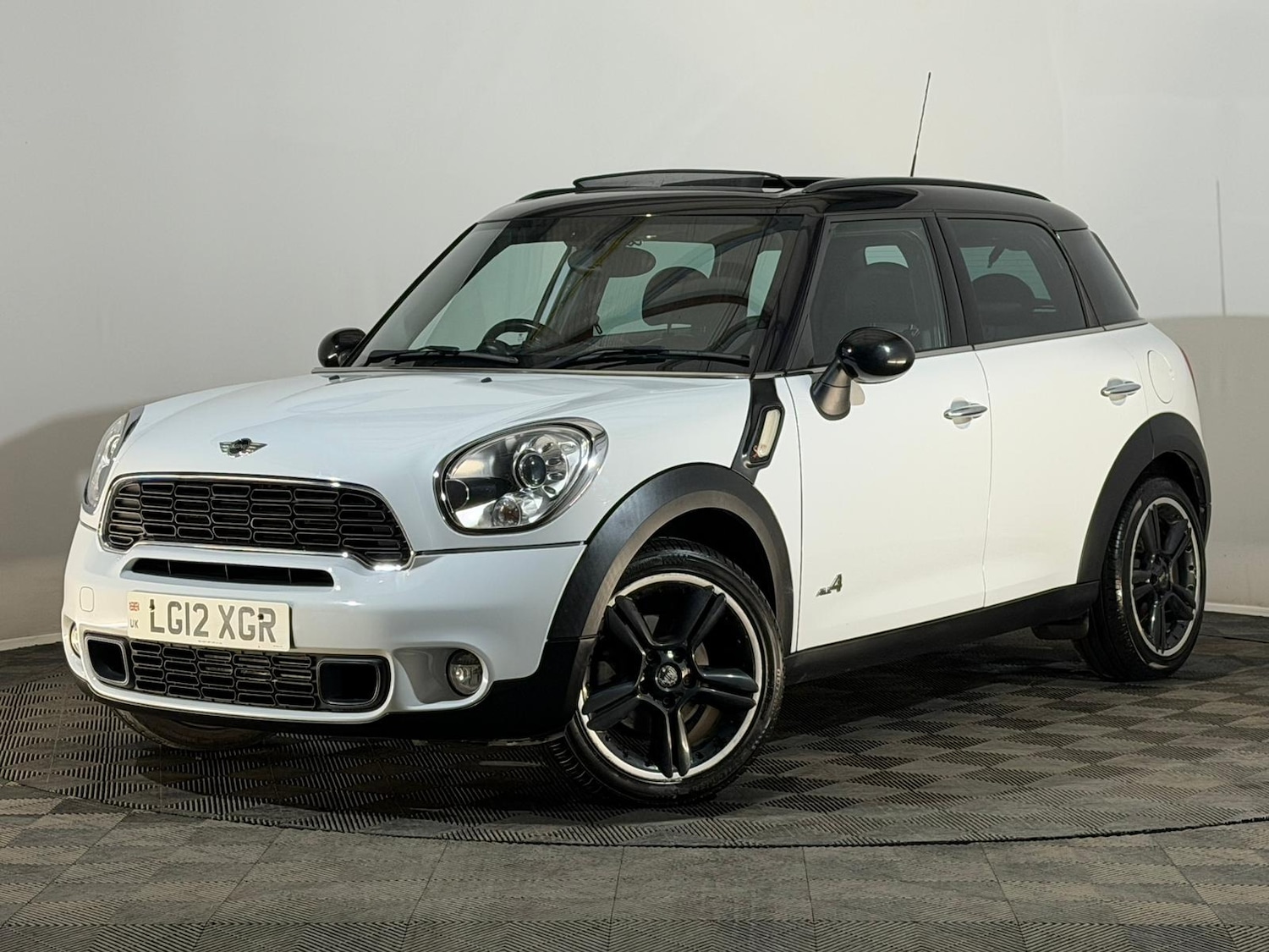 Used MINI Countryman 2012 for sale - 76350515: Photo 3