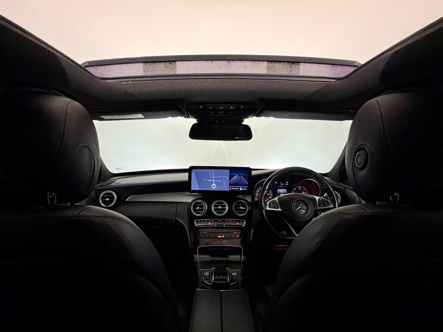 Used Mercedes-Benz C Class 2016 for sale - 77091957: Photo 11