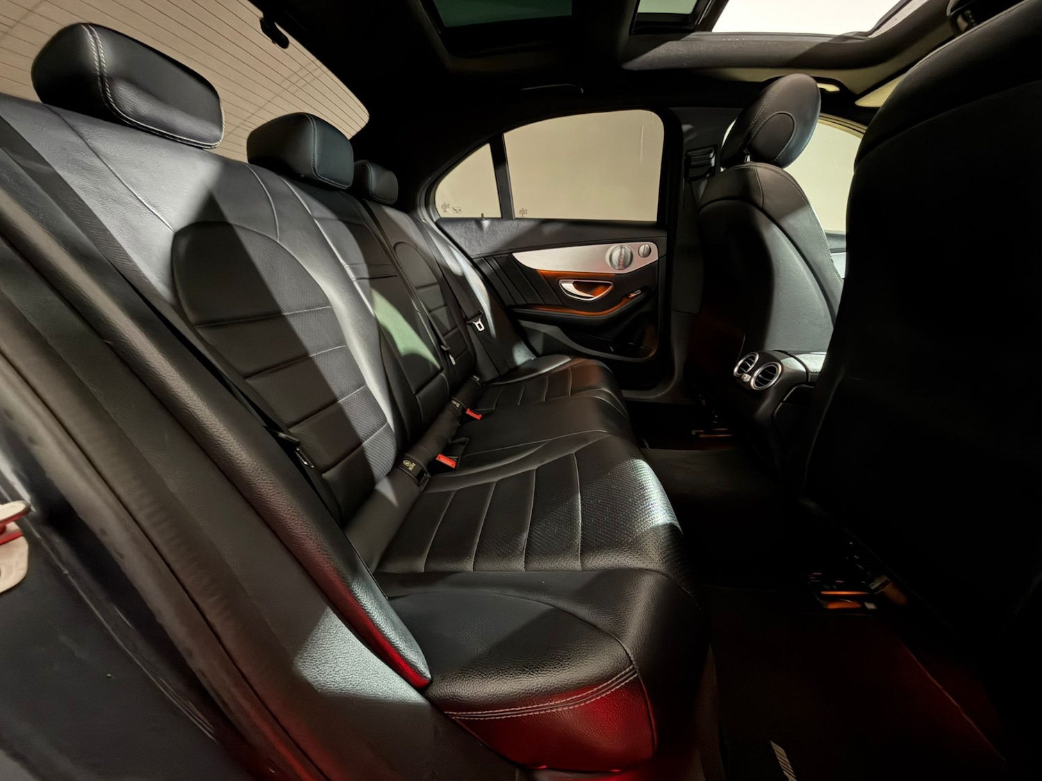 Used Mercedes-Benz C Class 2016 for sale - 77091957: Photo 19