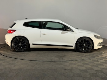Used Volkswagen Scirocco 2012 for sale - 78698983: Photo