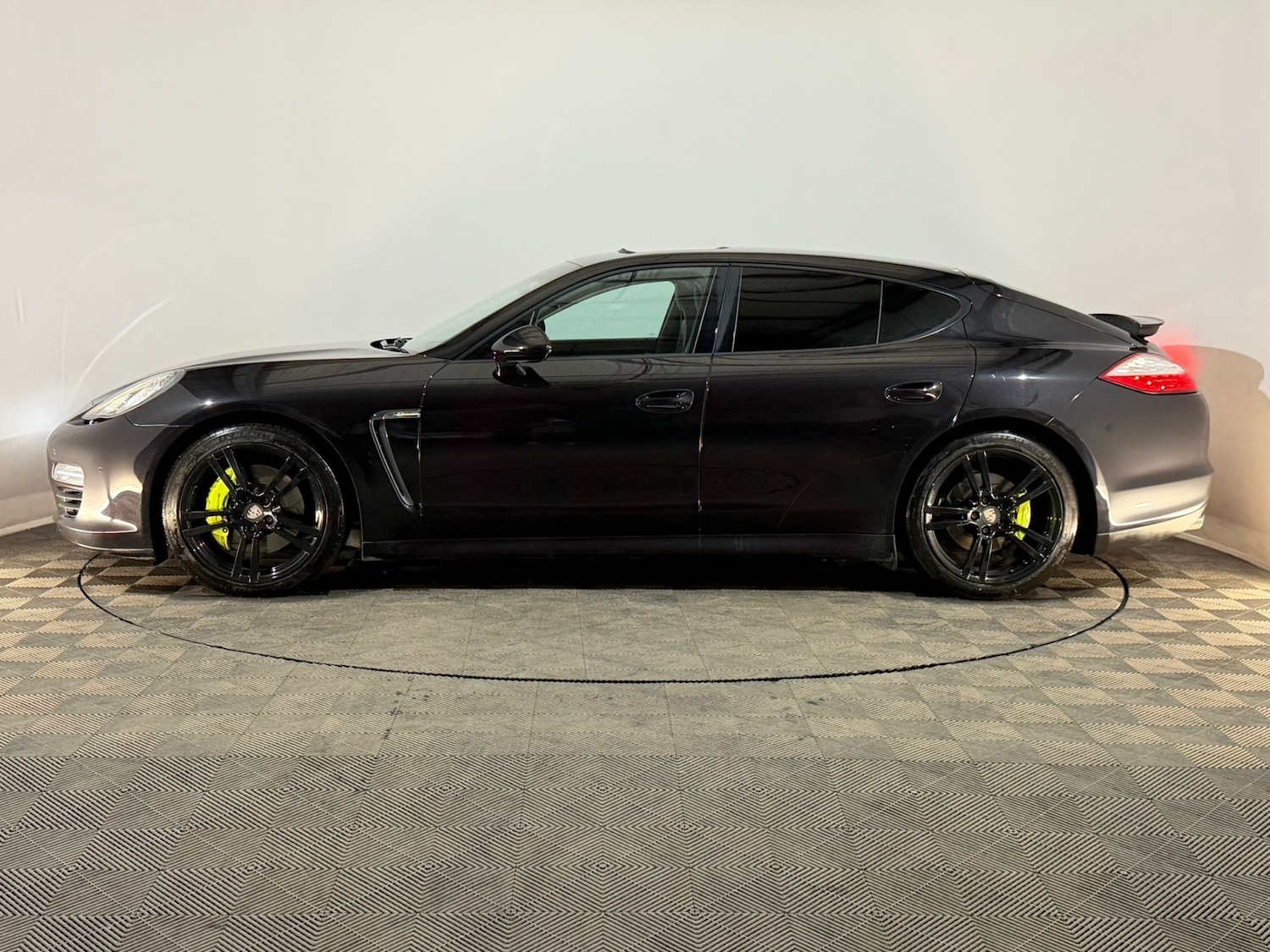 Used Porsche Panamera 2011 for sale - 78198846: Photo 5