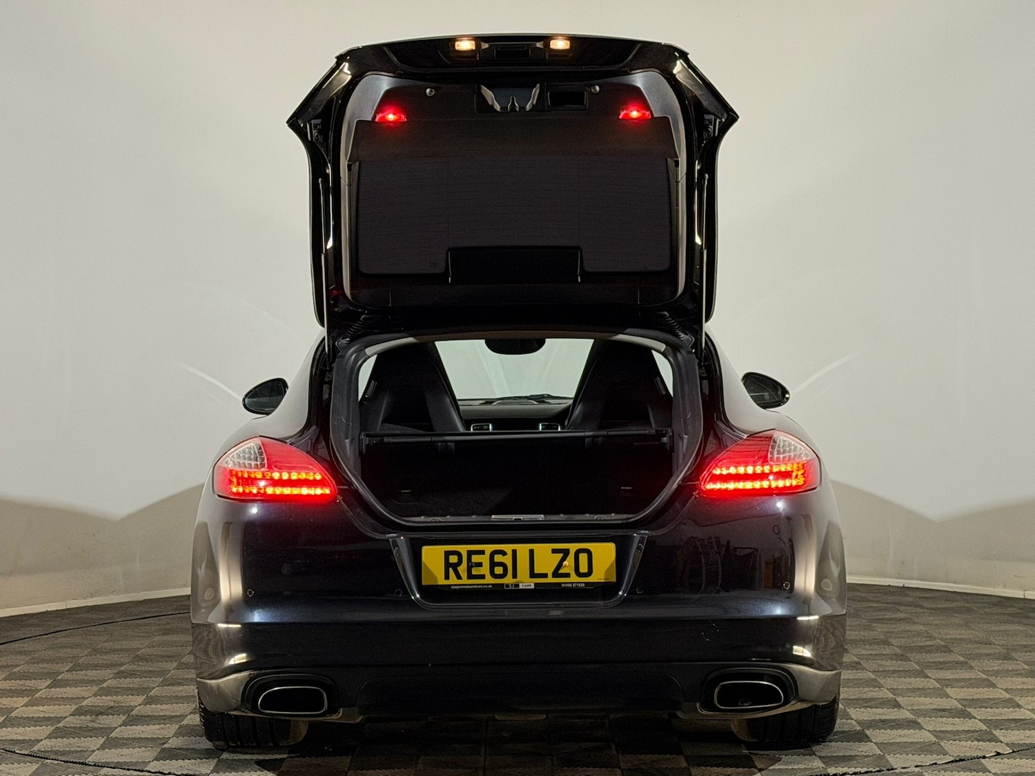 Used Porsche Panamera 2011 for sale - 78198846: Photo 8