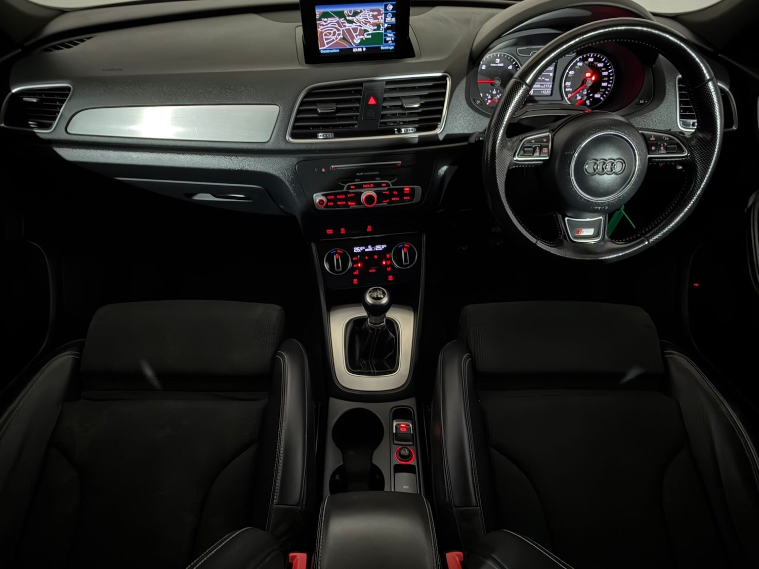 Used Audi Q3 2016 for sale - 76298265: Photo 11