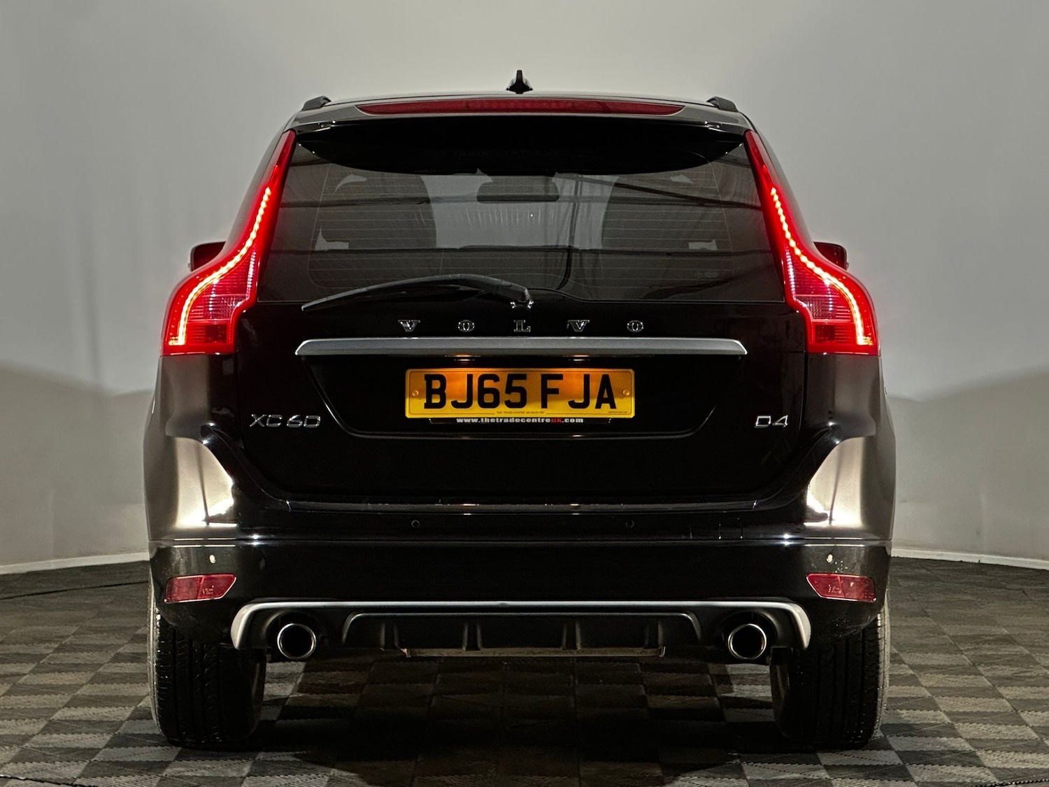 Used Volvo XC60 2015 for sale - 76017623: Photo 7