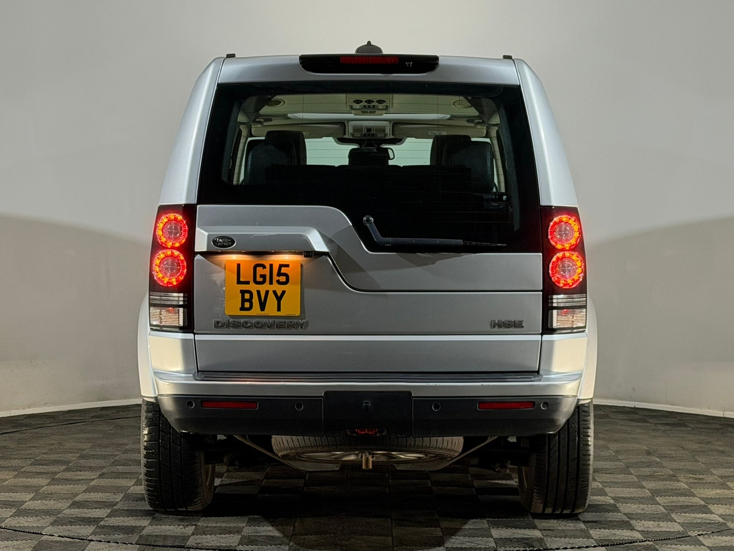 Used Land Rover Discovery 2015 for sale - 76089961: Photo 7