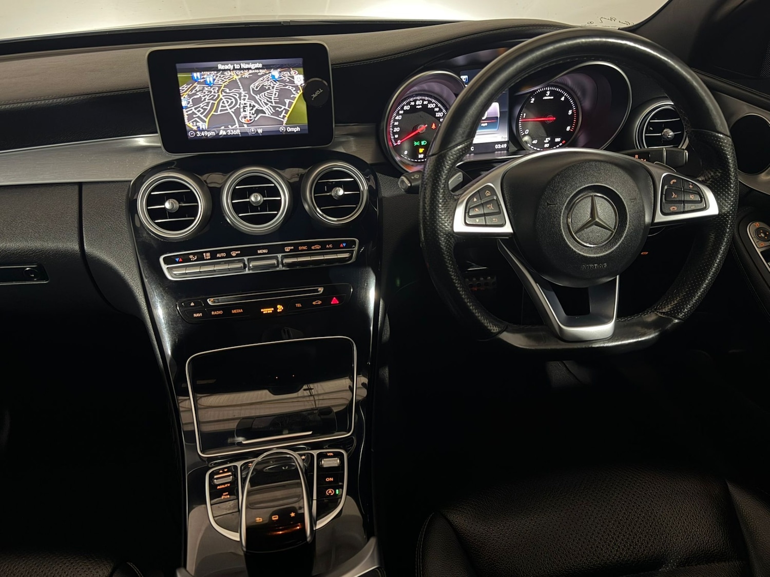 Used Mercedes-Benz C Class 2014 for sale - 77049330: Photo 11