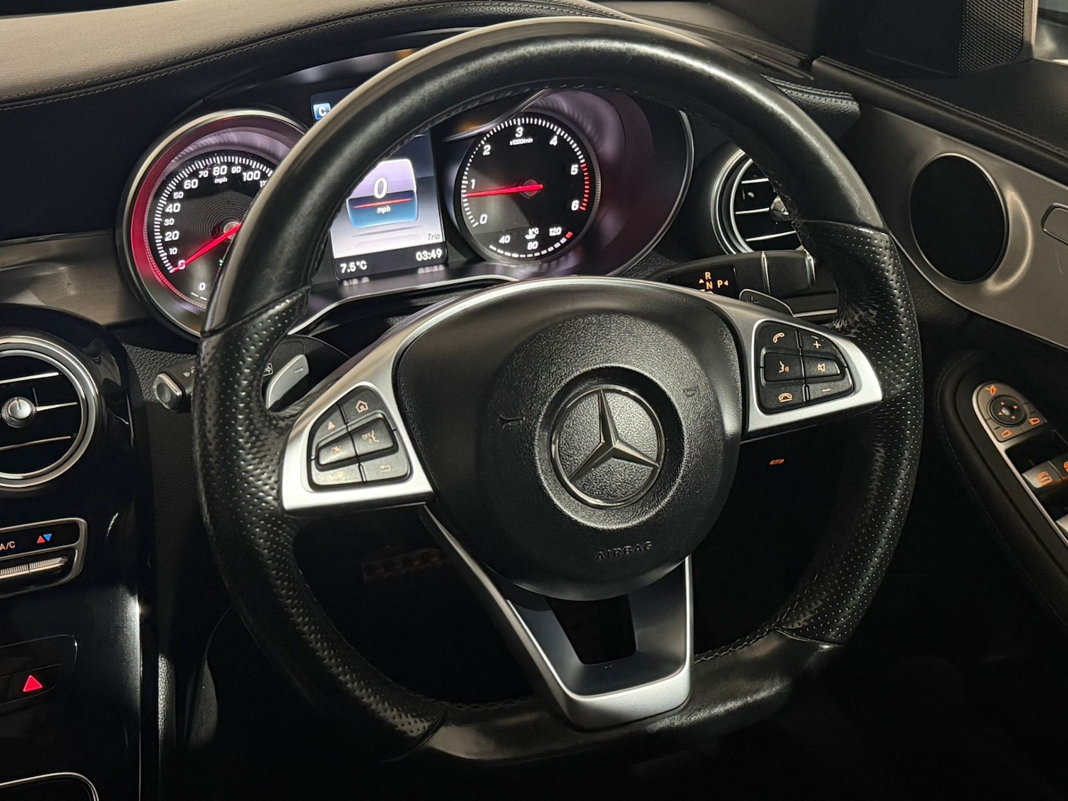 Used Mercedes-Benz C Class 2014 for sale - 77049330: Photo 12