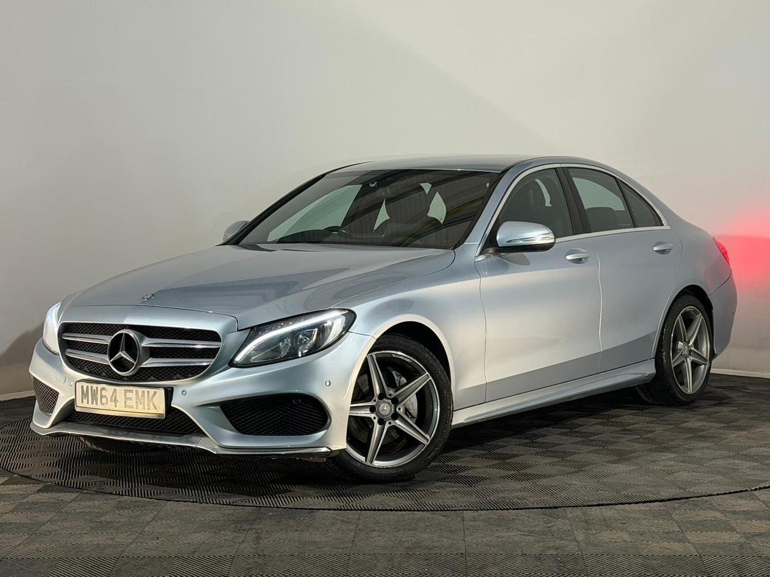 Used Mercedes-Benz C Class 2014 for sale - 77049330: Photo 3