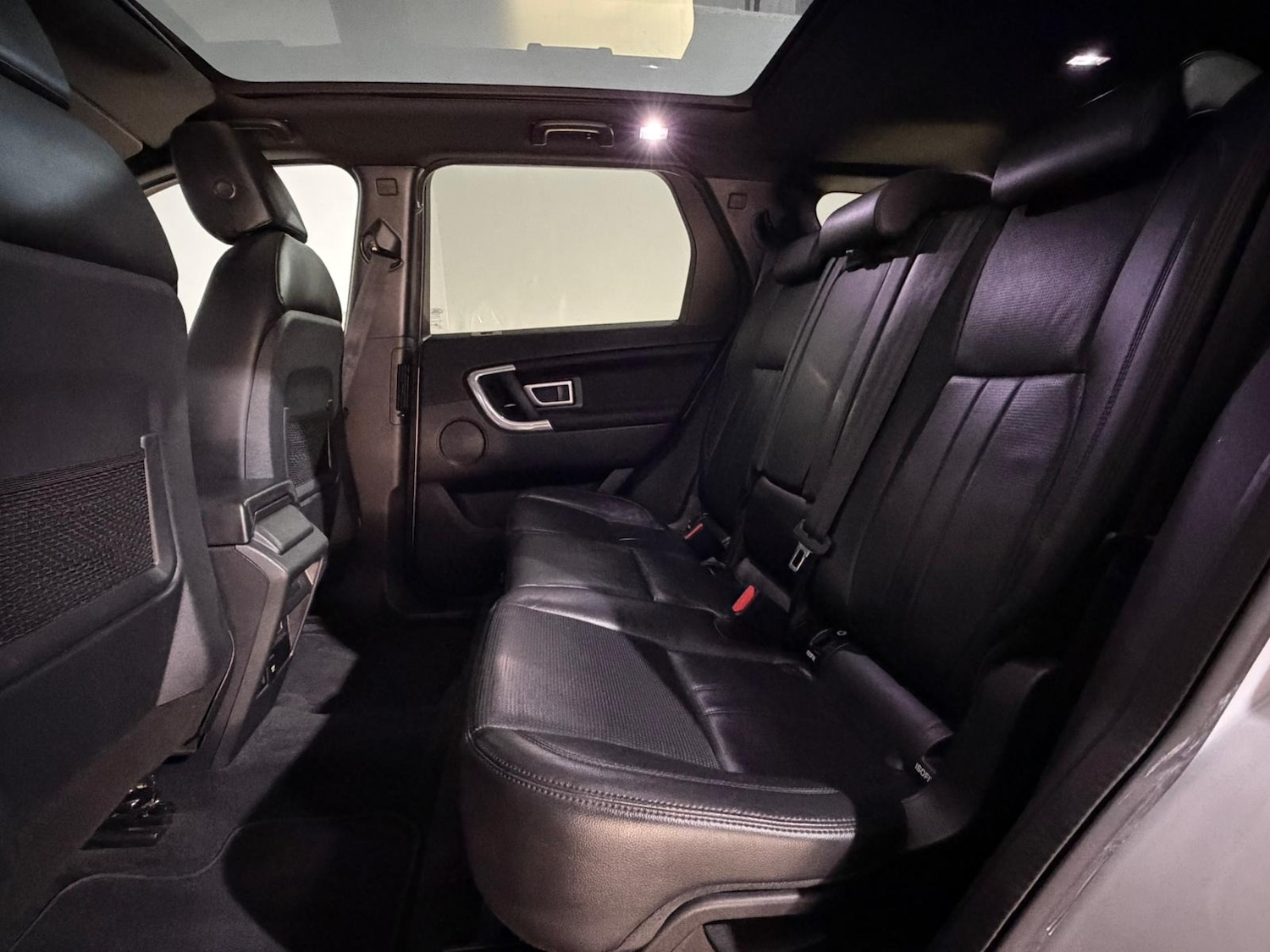 Used Land Rover Discovery Sport 2019 for sale - 76931778: Photo 17