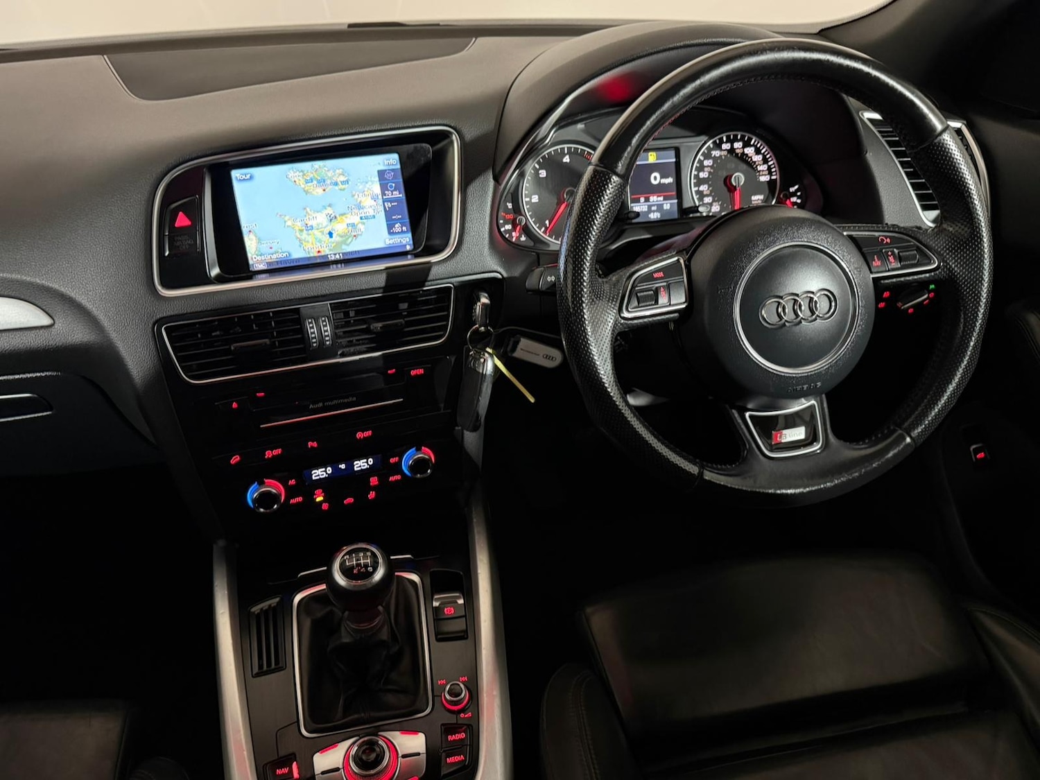 Used Audi Q5 2013 for sale - 77898914: Photo 12