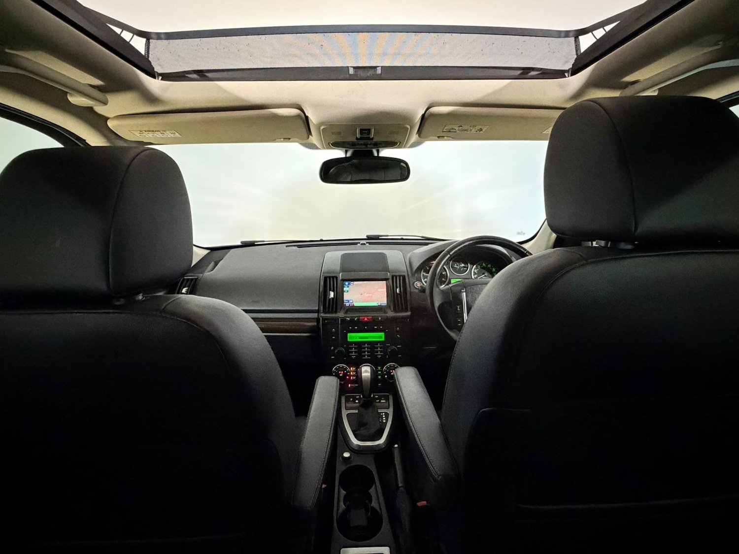 Used Land Rover Freelander 2012 for sale - 76477544: Photo 11