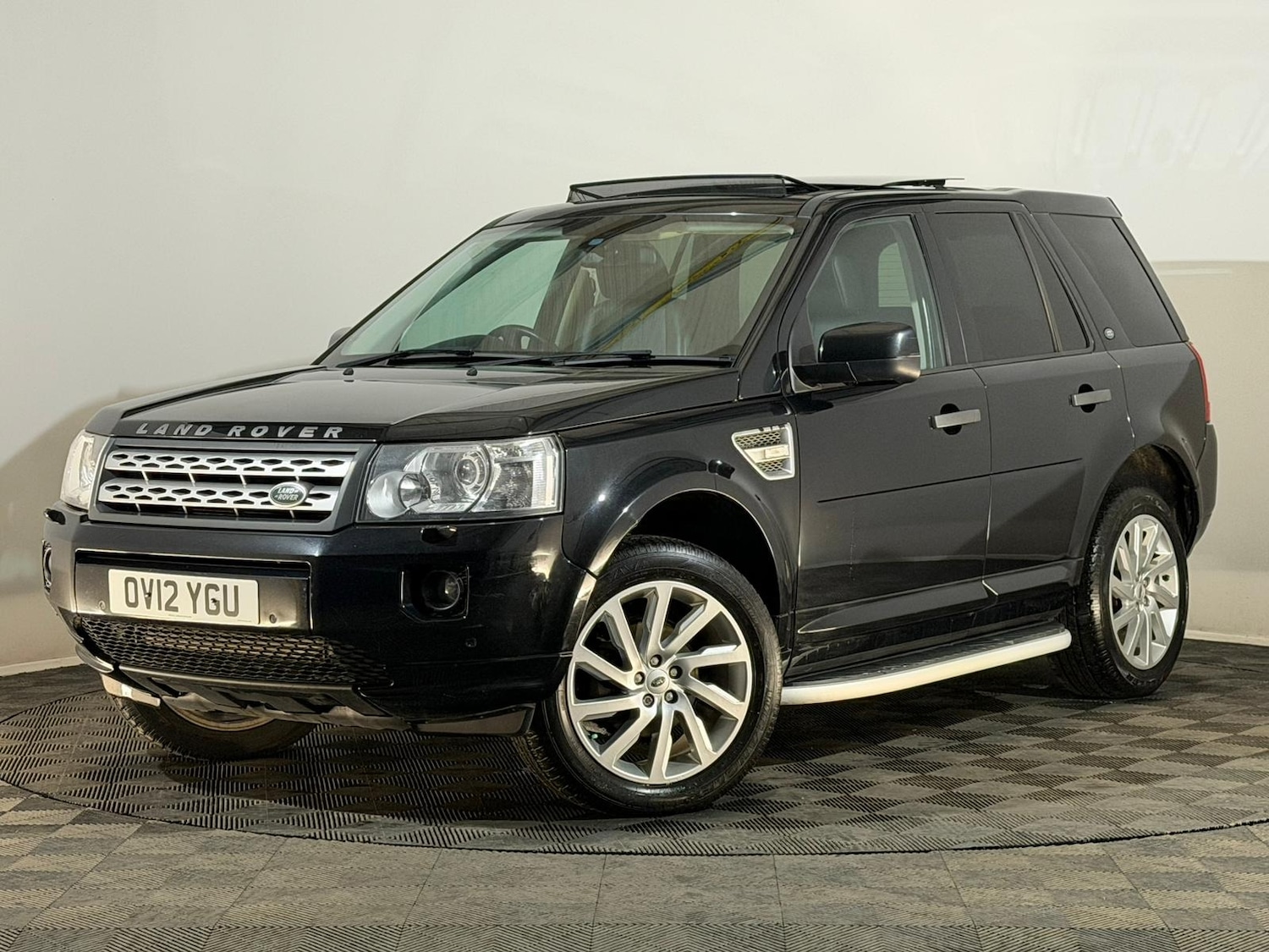 Used Land Rover Freelander 2012 for sale - 76477544: Photo 3