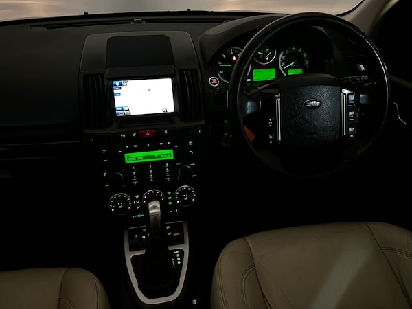 Used Land Rover Freelander 2011 for sale - 75457680: Photo 13