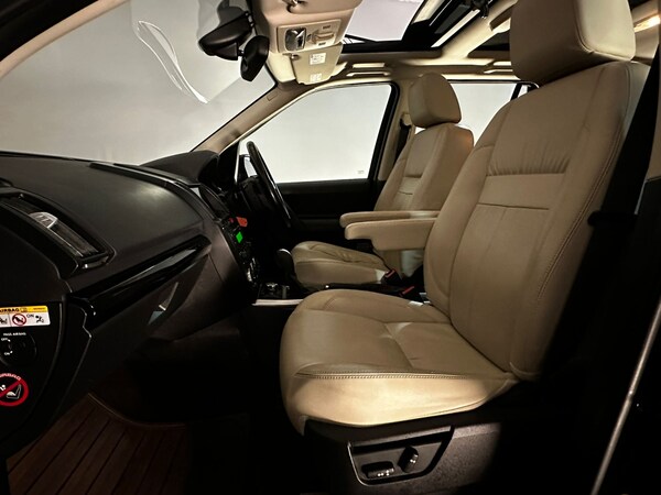 Used Land Rover Freelander 2011 for sale - 75457680: Photo 17