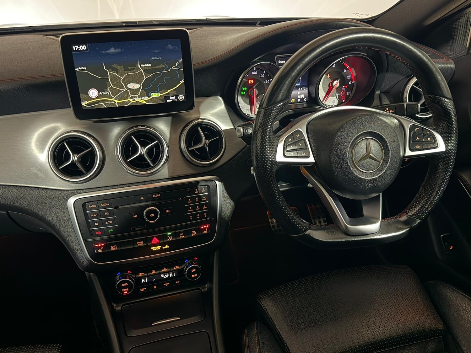 Used Mercedes-Benz GLA 2016 for sale - 77339654: Photo 12