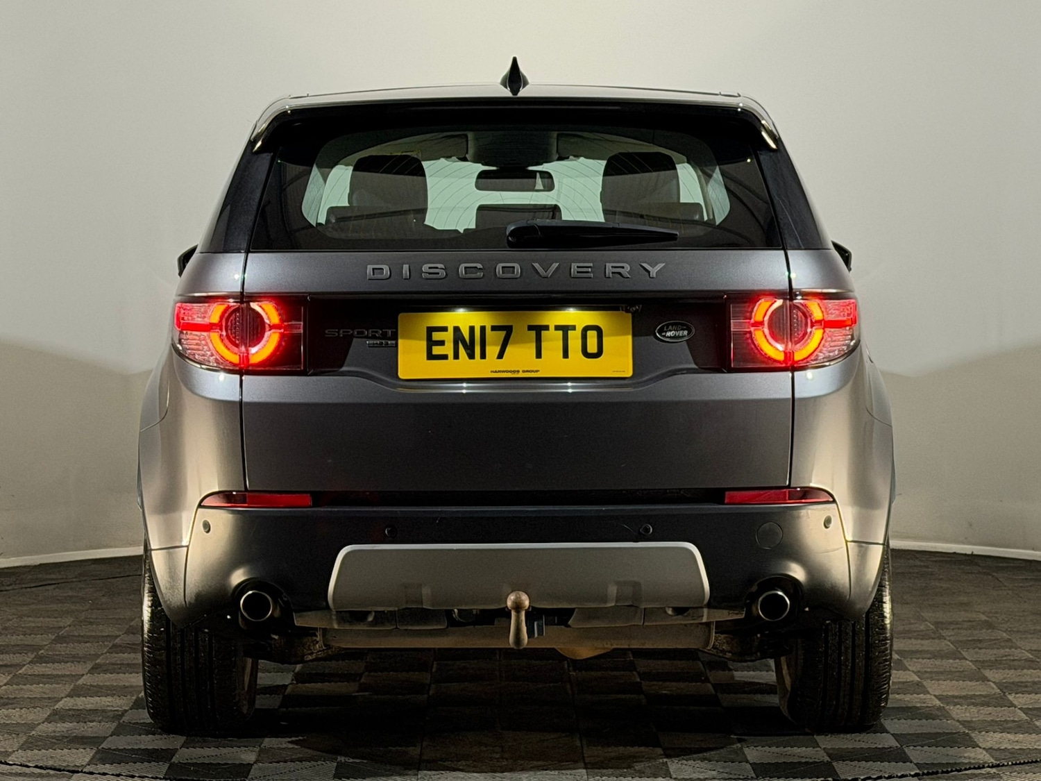 Used Land Rover Discovery Sport 2017 for sale - 76344306: Photo 7