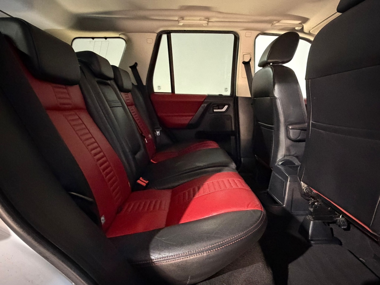 Used Land Rover Freelander 2013 for sale - 76611469: Photo 18