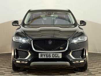 Used Jaguar F-Pace 2016 for sale - 79253591: Photo