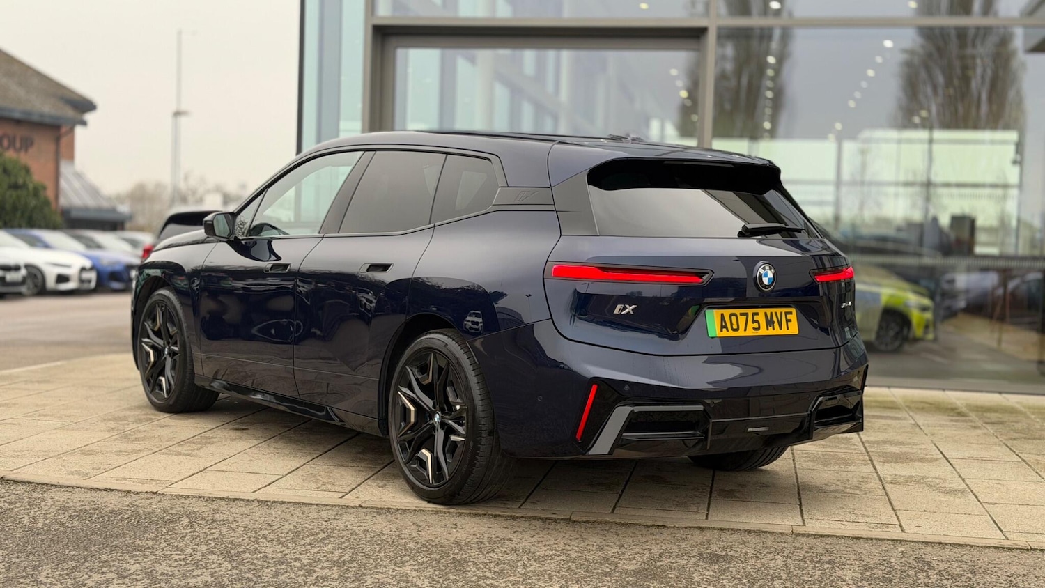 Used BMW iX 2025 for sale - 77124539: Photo 2