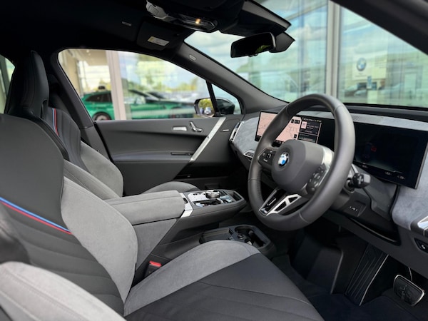 Used BMW iX 2025 for sale - 75579379: Photo 12