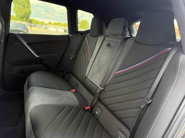 Used BMW iX 2025 for sale - 75579379: Photo 13