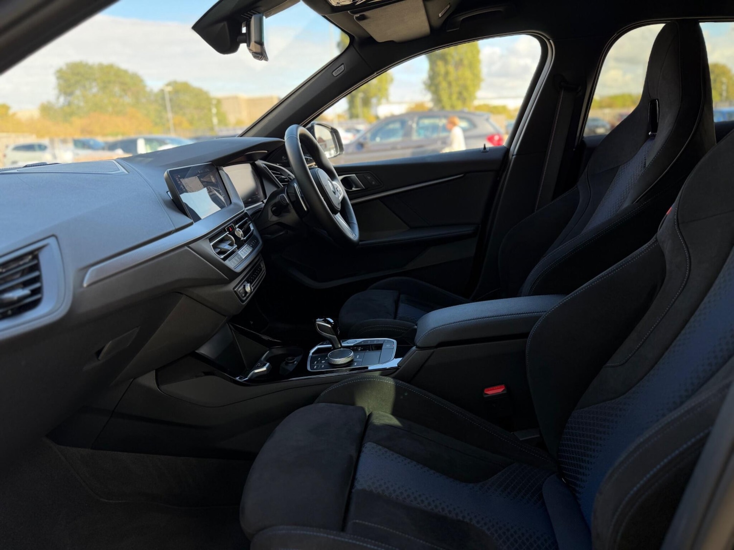 Used BMW 1 Series 2023 for sale - 76033111: Photo 8