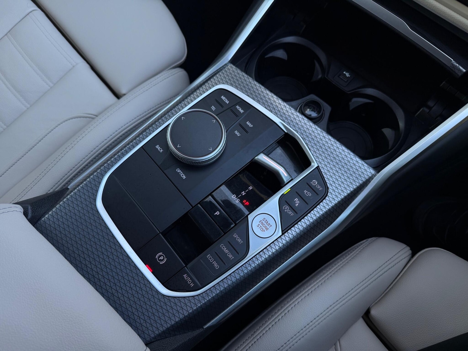 Used BMW 3 Series 2024 for sale - 76692738: Photo 12