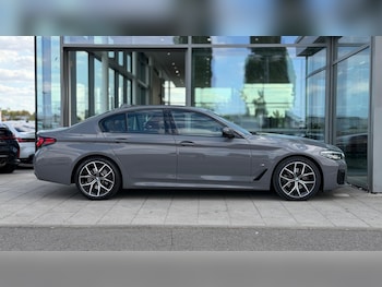 Used BMW 5 Series 2022 for sale - 79325821: Photo