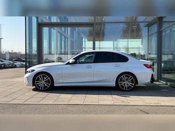 Used BMW 3 Series 2025 for sale - 77893588: Photo