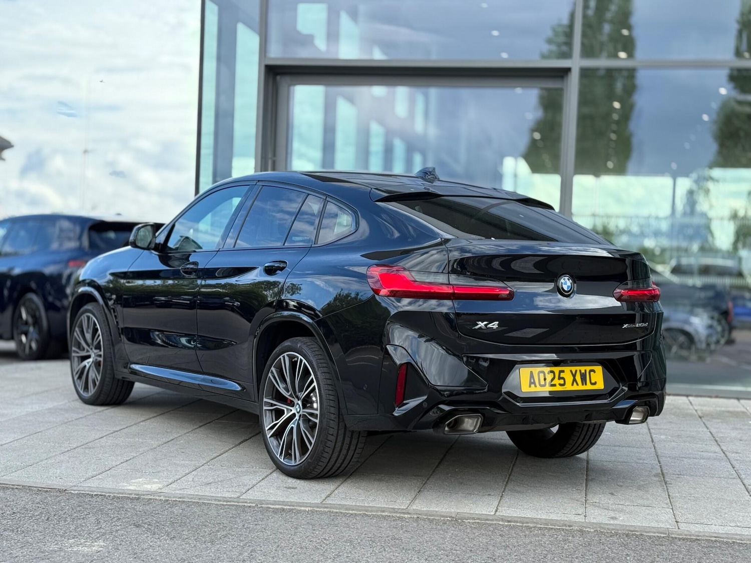 Used BMW X4 2025 for sale - 76474458: Photo 2