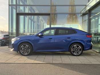 Used BMW iX2 2025 for sale - 76800525: Photo