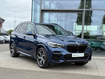 2022 (72) - xDrive30d MHT M Sport 5dr Auto
