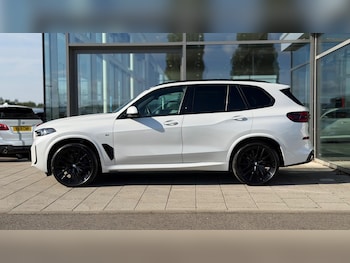 Used BMW X5 2025 for sale - 79077227: Photo