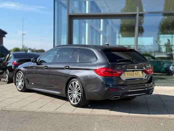 Used BMW 5 Series 2019 for sale - 75495053: Photo