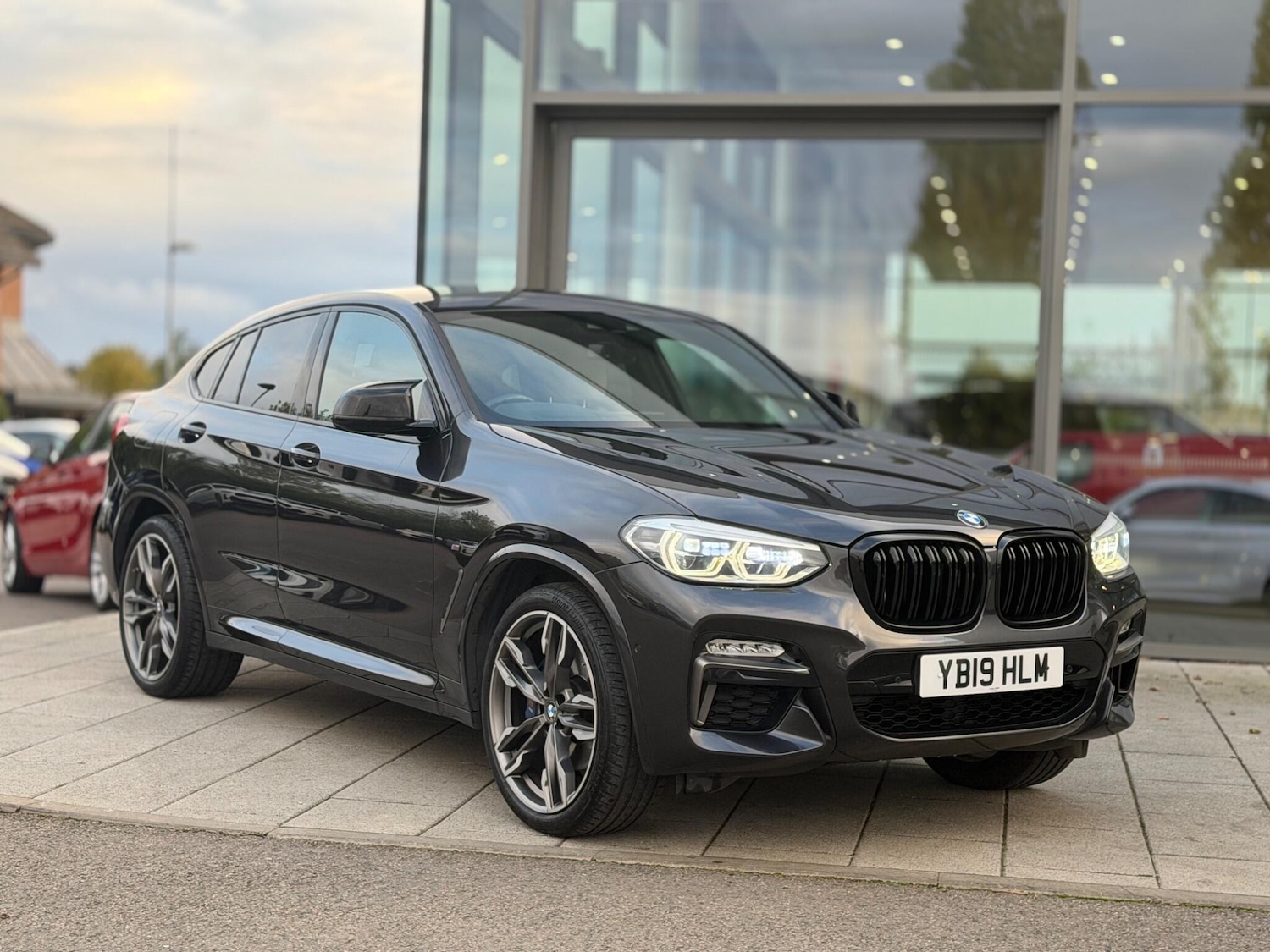 Used BMW X4 2019 for sale - 76338485: Photo 1