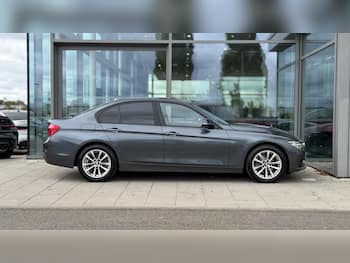 Used BMW 3 Series 2018 for sale - 79633287: Photo