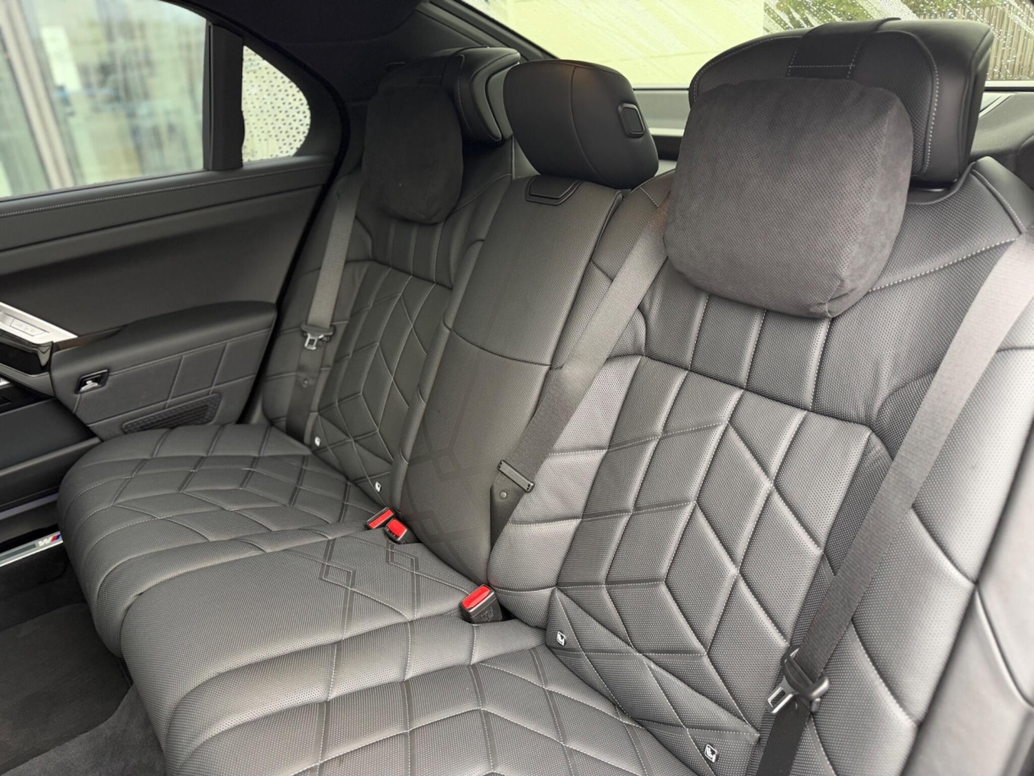 Used BMW i7 2025 for sale - 76400332: Photo 13