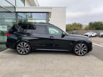 Used BMW X7 2024 for sale - 75024953: Photo