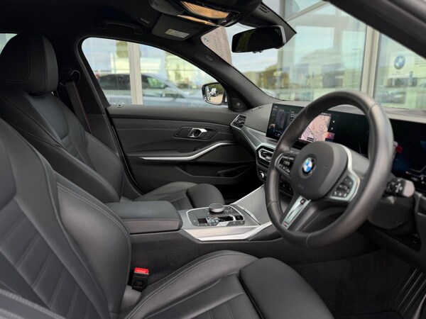 Used BMW 3 Series 2024 for sale - 76086103: Photo 12